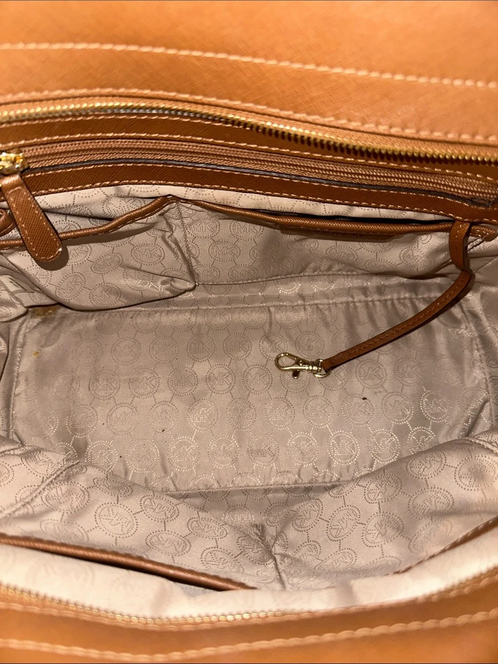 MICHAEL KORS  large Selma saffiano leather satchel